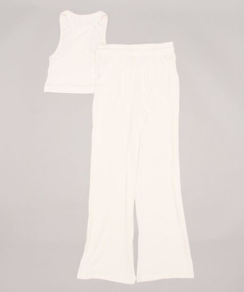 FOREVER 21（フォーエバー トゥエンティーワン）の「シンプルセットアップ（セットアップ・レディース・ブラック/ベージュ・LARGE/SMALL/MEDIUM）」の17枚目の写真