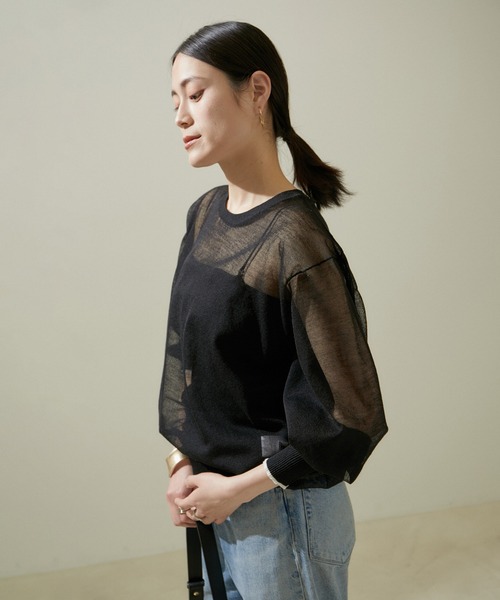 SALON adam et rope'（サロン アダム エ ロペ）の「シアークルーネックプルオーバー【洗える】（Tシャツ/カットソー・レディース・ホワイト/ラベンダー/ブラック・FREE）」の8枚目の写真