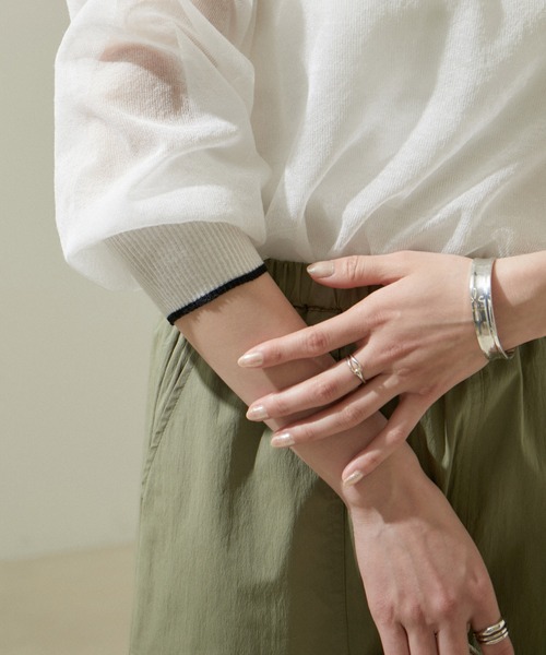 SALON adam et rope'（サロン アダム エ ロペ）の「シアークルーネックプルオーバー【洗える】（Tシャツ/カットソー・レディース・ホワイト/ラベンダー/ブラック・FREE）」の13枚目の写真