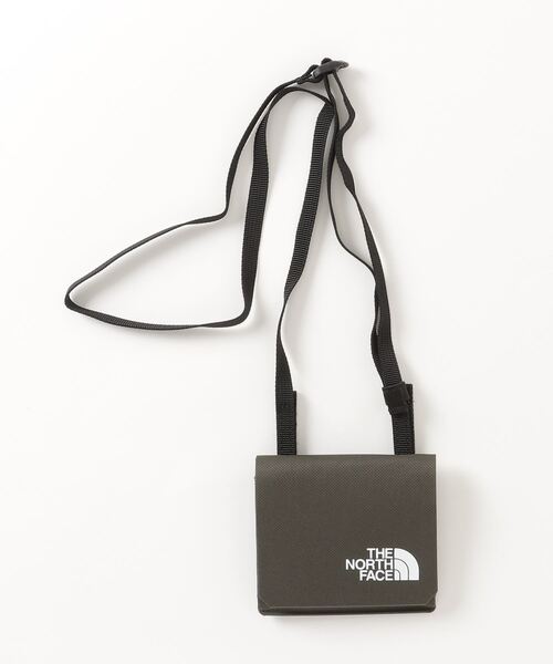 THE NORTH FACE(ザノースフェイス)の「THE NORTH FACE Fieludens(R) Mini Holder NM82017(その他小物・メンズ・ブラック/オリーブ/ベージュ・FREE)」の4枚目の写真