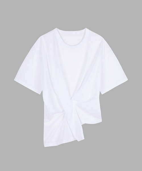 JNBY（ジェーエヌビーワイ）の「Pleated-waist Cropped T-Shirt / Tシャツ（Tシャツ/カットソー・レディース・ホワイト/ブラック・40/38/36）」の19枚目の写真
