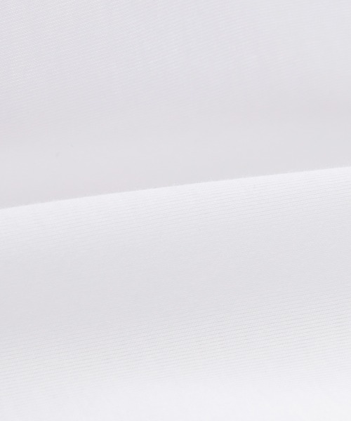 JNBY（ジェーエヌビーワイ）の「Pleated-waist Cropped T-Shirt / Tシャツ（Tシャツ/カットソー・レディース・ホワイト/ブラック・40/38/36）」の18枚目の写真