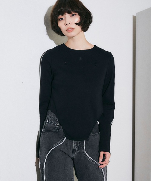 ELLEgirl(エルガール)の「ショルダージップスリットトップス【ELLEgirl/エル ガール】(Tシャツ/カットソー・レディース・ホワイト/ブラック・FREE)」の22枚目の写真
