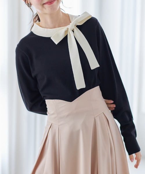 tocco closet（トッコ　クローゼット）の「配色リボンネックプルオーバー（Tシャツ/カットソー・レディース・ブラック/オフホワイト/ピンクベージュ/ブルー・M）」の3枚目の写真