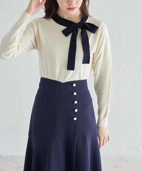 tocco closet（トッコ　クローゼット）の「配色リボンネックプルオーバー（Tシャツ/カットソー・レディース・ブラック/オフホワイト/ピンクベージュ/ブルー・M）」の7枚目の写真