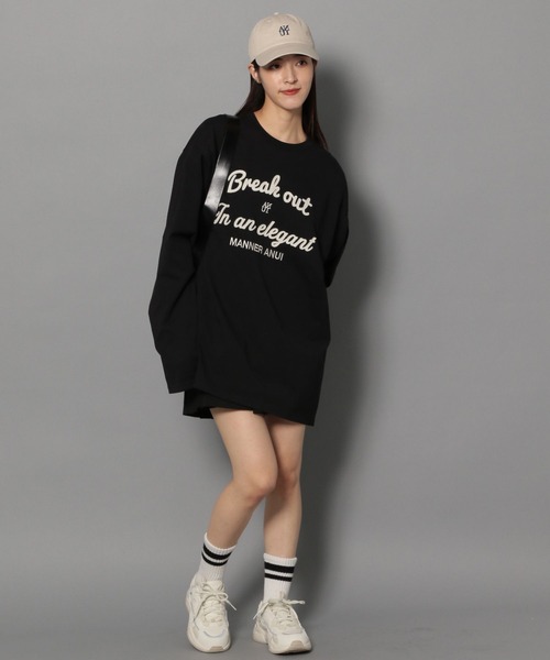 Anui（アニュイ）の「【UNISEX/2サイズ展開】アートロゴロンT（Tシャツ/カットソー・レディース・ネイビー/オフホワイト/ブラック・MEDIUM/LARGE）」の19枚目の写真