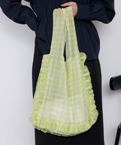 forksy.（フォルクシー）の「【forksy.】シアーギンガムチェックリバーシブルフリルトートバック（トートバッグ・レディース・ピンク/ブルー/ミント/グリーン/パープル/グレー/オレンジ/ネイビー/ライム/ブラック・FREE）」の4枚目の写真