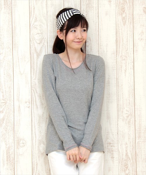 チチカカ（チチカカ）の「Poka warm インナーロングTシャツ（Tシャツ/カットソー・レディース・その他1/ブラック/ブラック×ホワイト/グレー/グリーン・LARGE/MEDIUM）」の4枚目の写真