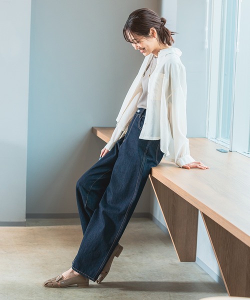 GLOBAL WORK(グローバルワーク)の「シアークロップドシャツ長袖/987181(シャツ/ブラウス・レディース・アイボリー/カーキ/ネイビー/インディゴブルー/ラベンダー/オレンジ・FREE)」の14枚目の写真