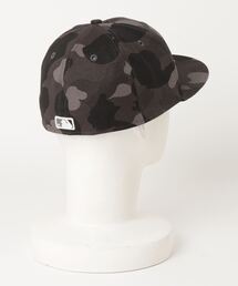 A BATHING APE（アベイシングエイプ）の「BAPE XLB X NEW ERA WHITE