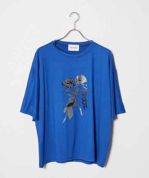 ROOPTOKYO(ループトウキョウ)の「薔薇モチーフ S/SプリントTシャツ(Tシャツ/カットソー・メンズ・ブルー/ホワイト/ブラック・M/L/XL)」の3枚目の写真