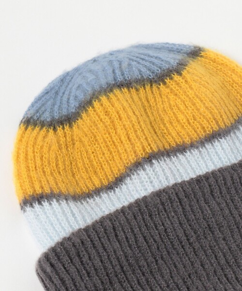 Ray BEAMS(レイビームス)の「マルチ ボーダー ワッチキャップ(ニットキャップ/ビーニー・レディース・チャコールグレー/レッド・ONE SIZE)」の5枚目の写真