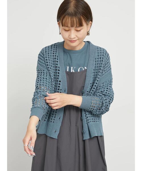 sm2rhythm(サマンサモスモスリズム)の「メッシュ編みVネックニットカーディガン(カーディガン/ボレロ・レディース・ブルー/シルバーグレー/ベージュ・F)」の5枚目の写真