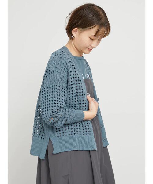 sm2rhythm(サマンサモスモスリズム)の「メッシュ編みVネックニットカーディガン(カーディガン/ボレロ・レディース・ブルー/シルバーグレー/ベージュ・F)」の6枚目の写真