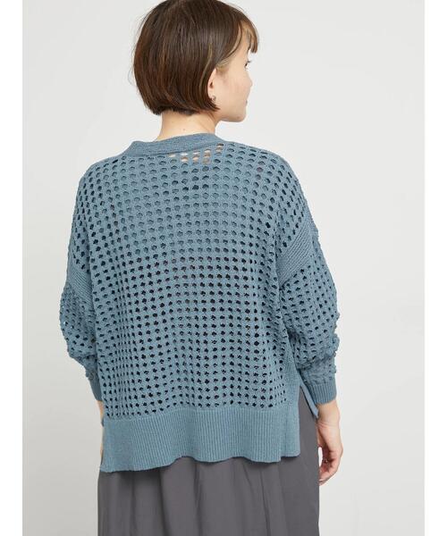 sm2rhythm(サマンサモスモスリズム)の「メッシュ編みVネックニットカーディガン(カーディガン/ボレロ・レディース・ブルー/シルバーグレー/ベージュ・F)」の7枚目の写真