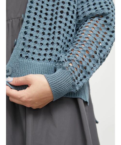 sm2rhythm(サマンサモスモスリズム)の「メッシュ編みVネックニットカーディガン(カーディガン/ボレロ・レディース・ブルー/シルバーグレー/ベージュ・F)」の13枚目の写真
