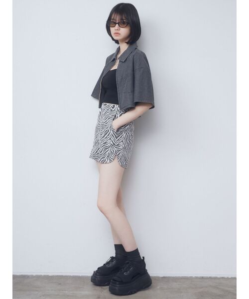 EMODA（エモダ）の「コードクロスバルキーサンダル（サンダル・レディース・ホワイト/ブラック・LARGE/MEDIUM/SMALL）」の19枚目の写真