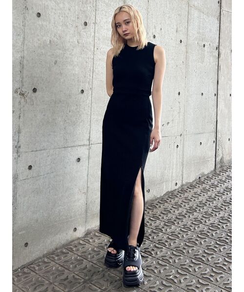 EMODA（エモダ）の「コードクロスバルキーサンダル（サンダル・レディース・ホワイト/ブラック・LARGE/MEDIUM/SMALL）」の22枚目の写真