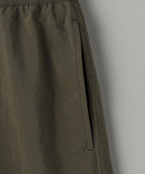 THE NORTH FACE（ザノースフェイス）の「＜THE NORTH FACE＞ バーサタイル ミッド ショーツ（その他パンツ・メンズ・ブラック/オリーブ/グレー・M/L/XL/S）」の21枚目の写真