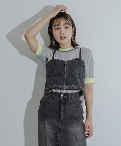 SENSE OF PLACE by URBAN RESEARCH(センスオブプレイスバイアーバンリサーチ)の「クロップドデニムビスチェ(キャミソール・レディース・ライトインディゴブルー/ブラック・ONE)」の4枚目の写真