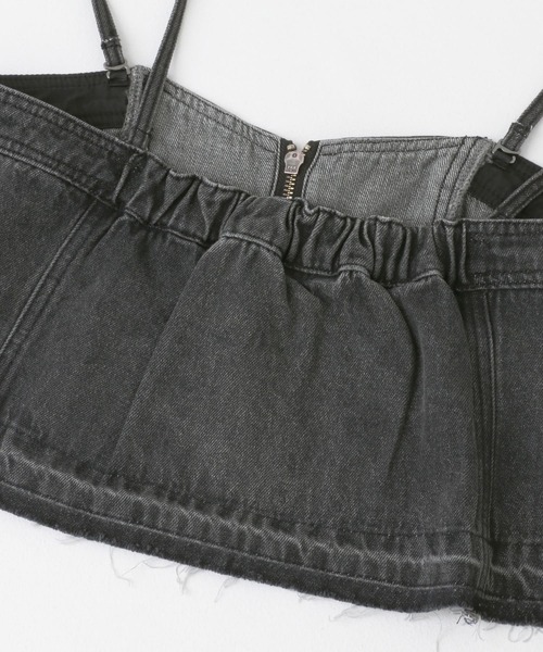 SENSE OF PLACE by URBAN RESEARCH(センスオブプレイスバイアーバンリサーチ)の「クロップドデニムビスチェ(キャミソール・レディース・ライトインディゴブルー/ブラック・ONE)」の22枚目の写真