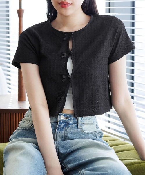 3.3 Field Trip （3.3フィールドトリップ）の「3.3 Field Trip／サテンリボン ショートカーディガン（Tシャツ/カットソー・レディース・ブラック/ホワイト/ブルー・FREE）」の3枚目の写真