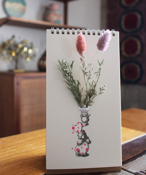 Maxim Velcovsky フラワーベース