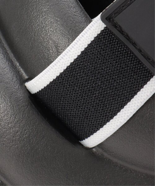 VENCEEXCHANGE（ヴァンスエクスチェンジ）の「マシュマロサンダル（サンダル・レディース・ブラック/ホワイト・M/L）」の9枚目の写真