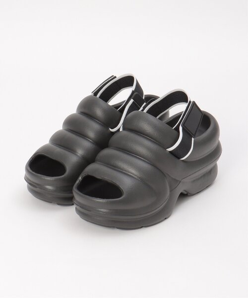 VENCEEXCHANGE（ヴァンスエクスチェンジ）の「マシュマロサンダル（サンダル・レディース・ブラック/ホワイト・M/L）」の7枚目の写真