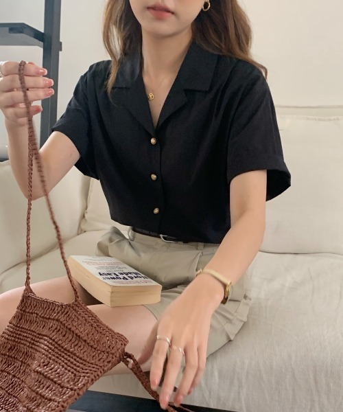 ECLIN（エクラン）の「ゴールドボタン半袖ルーズシャツ（シャツ/ブラウス・レディース・ブラック/ベージュ/グリーン/ホワイト/ピンク・M/L/XL）」の16枚目の写真