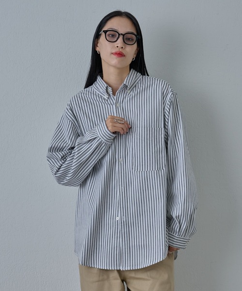 COLONY 2139（コロニートゥーワンスリーナイン）の「ジャガードストライプボタンダウンシャツ（シャツ/ブラウス・メンズ・ネイビー/ホワイト/ブラック・LARGE/MEDIUM）」の22枚目の写真