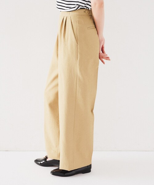 UNTITLED（アンタイトル）の「【洗える/ドライタッチ】センタープレス ワイドパンツ（その他パンツ・レディース・オフホワイト/チャコールグレー/キャメル・00/01/02/03/04/42/44/46/48/50）」の12枚目の写真