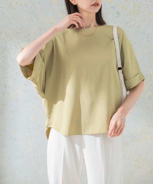 URBAN RESEARCH ROSSO WOMEN(アーバンリサーチ ロッソ)の「5分袖バックタックプルオーバー(シャツ/ブラウス・レディース・ブラック/グリーン系その他/ホワイト・FREE)」の3枚目の写真