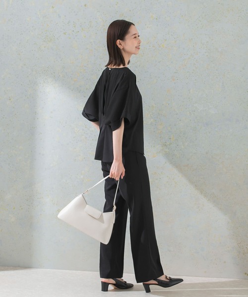 URBAN RESEARCH ROSSO WOMEN(アーバンリサーチ ロッソ)の「5分袖バックタックプルオーバー(シャツ/ブラウス・レディース・ブラック/グリーン系その他/ホワイト・FREE)」の8枚目の写真