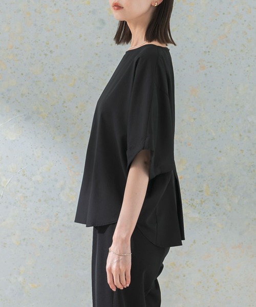 URBAN RESEARCH ROSSO WOMEN(アーバンリサーチ ロッソ)の「5分袖バックタックプルオーバー(シャツ/ブラウス・レディース・ブラック/グリーン系その他/ホワイト・FREE)」の14枚目の写真