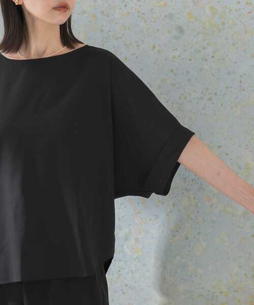 URBAN RESEARCH ROSSO WOMEN(アーバンリサーチ ロッソ)の「5分袖バックタックプルオーバー(シャツ/ブラウス・レディース・ブラック/グリーン系その他/ホワイト・FREE)」の17枚目の写真