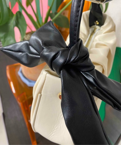 WEGO（ウィゴー）の「WEGO/リボンハンドバッグ（ハンドバッグ・レディース・アイボリー・FREE）」の11枚目の写真