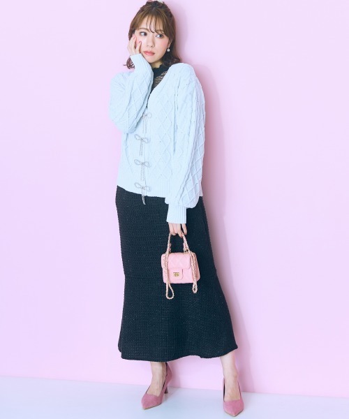 marun(マルン)の「<大きいサイズ> ケーブル編みラメモールニットカーディガン marun(カーディガン/ボレロ・レディース・ホワイト系/ピンク・5L/4L/3L/LL/L)」の3枚目の写真