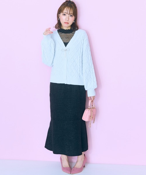 marun(マルン)の「<大きいサイズ> ケーブル編みラメモールニットカーディガン marun(カーディガン/ボレロ・レディース・ホワイト系/ピンク・5L/4L/3L/LL/L)」の22枚目の写真