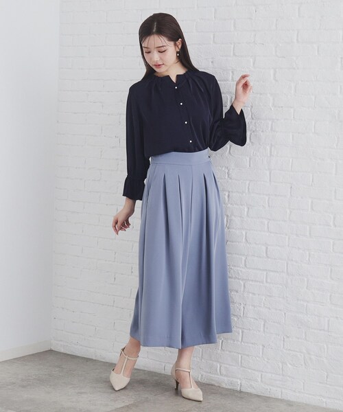 セール】タックネックパール調ブラウス【洗濯機洗い可/ストレッチ