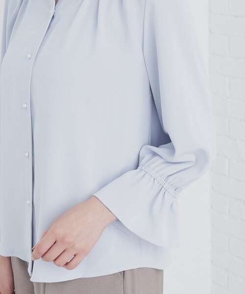 セール】タックネックパール調ブラウス【洗濯機洗い可/ストレッチ