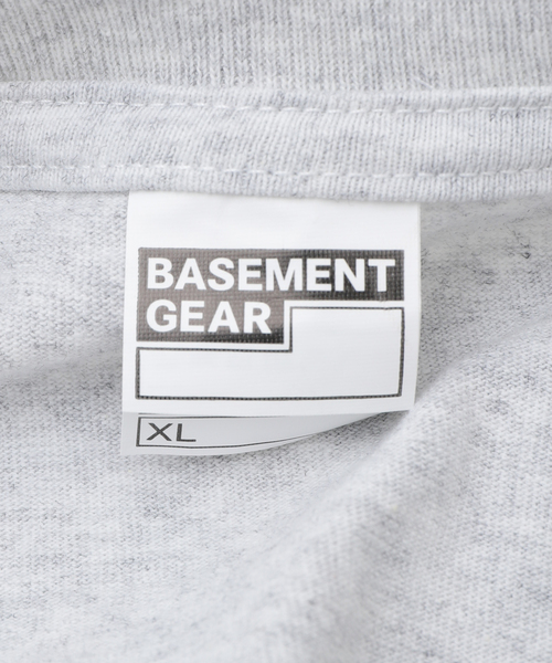 WISM(ウィズム)の「【BASEMENT GEAR / ベースメントギア】7oz Garment Wash L/SL Tee(Tシャツ/カットソー・メンズ・ホワイト/ライトグレー/ブラック/ネイビー・MEDIUM/LARGE/X-LARGE/XX-LARGE)」の14枚目の写真
