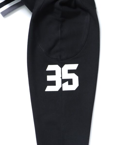BEN DAVIS(ベンデイビス)の「【BEN DAVIS(ベンデイビス)】NUMBERED HOCKEY JERSEY V/N / Vネック 裏毛 ゲームシャツ 刺繍 シャツ(スウェット・メンズ・オフホワイト/レッド/ネイビー/ブラック・MEDIUM/X-LARGE/LARGE)」の9枚目の写真