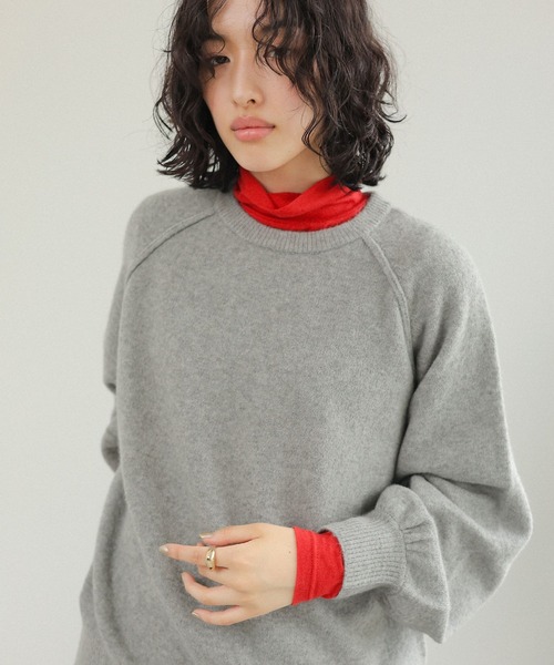 LEPSIM(レプシィム)の「5ゲージアンゴラMIXクループルオーバー 130137(ニット/セーター・レディース・チャコールグレー/杢グレー/ライトグリーン/レッド/オレンジ・FREE)」の17枚目の写真