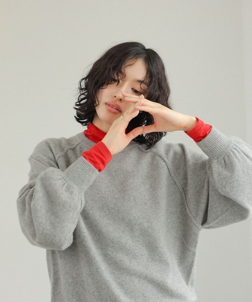 LEPSIM(レプシィム)の「5ゲージアンゴラMIXクループルオーバー 130137(ニット/セーター・レディース・チャコールグレー/杢グレー/ライトグリーン/レッド/オレンジ・FREE)」の18枚目の写真