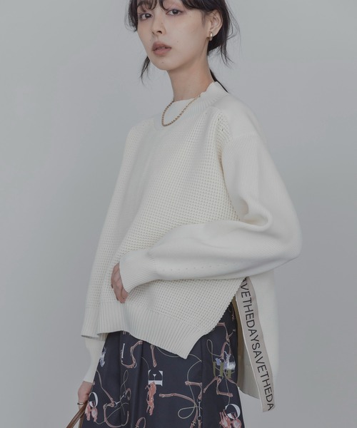 Eimee Law（エイミーロウ）の「ワッフル編みサイドロゴテープニット（ニット/セーター・レディース・ベージュ/アイボリー/ブラック/アイボリー系/モカ/ブラック系/ブラウン/ホワイト系その他/ライトピンク/ブラック系その他・FREE）」の15枚目の写真