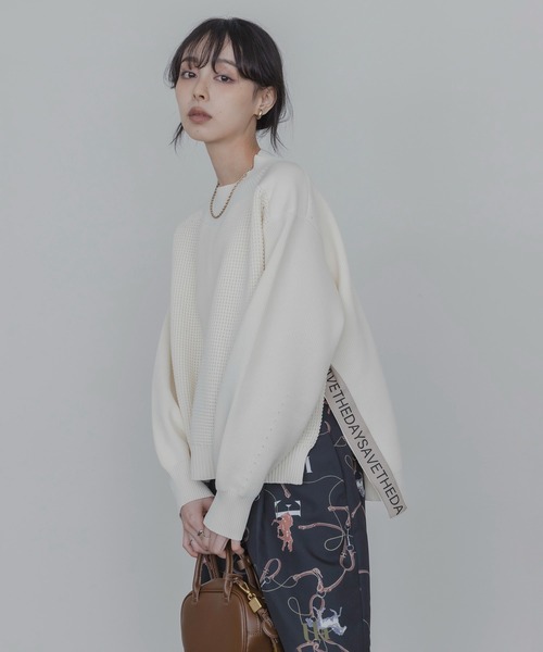 Eimee Law（エイミーロウ）の「ワッフル編みサイドロゴテープニット（ニット/セーター・レディース・ベージュ/アイボリー/ブラック/アイボリー系/モカ/ブラック系/ブラウン/ホワイト系その他/ライトピンク/ブラック系その他・FREE）」の18枚目の写真