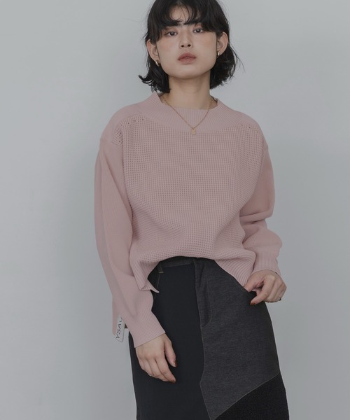Eimee Law（エイミーロウ）の「ワッフル編みサイドロゴテープニット（ニット/セーター・レディース・ベージュ/アイボリー/ブラック/アイボリー系/モカ/ブラック系/ブラウン/ホワイト系その他/ライトピンク/ブラック系その他・FREE）」の21枚目の写真