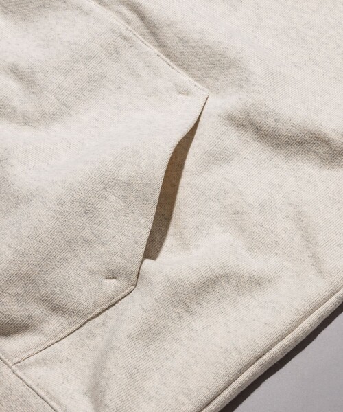 FREAK'S STORE(フリークスストア)の「FREAK’S STORE/フリークスストア HEAVY WEIGHT HOODIE 15oz /ヘビーウェイトフーディー 15オンス/パーカー/リラックスフィット/USAコットン(パーカー・メンズ・ブラック/グレー/ライトグレー/ブラウン/マスタード・SMALL/MEDIUM/LARGE)」の12枚目の写真
