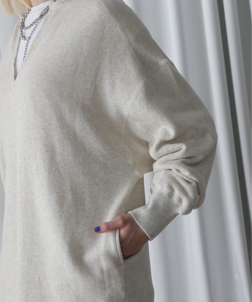 CREOLME(クレオルム)の「(CREOLME)キーネックオーバースウェット(スウェット・レディース・ネイビー/イエロー/ベージュ・FREE)」の11枚目の写真